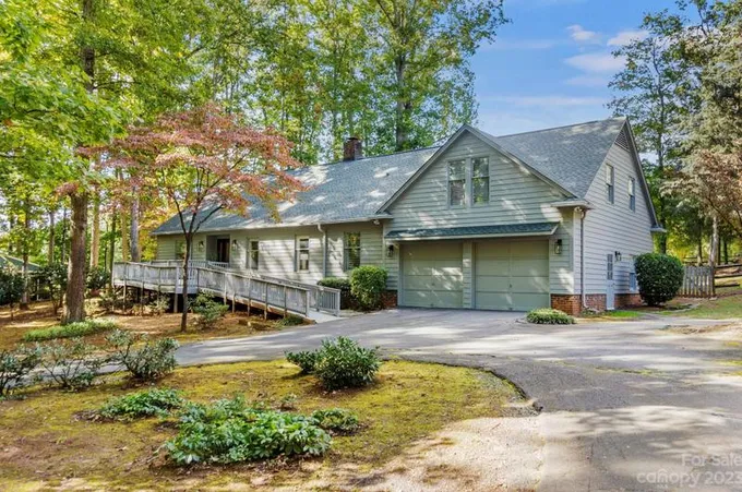 6 Timberidge Dr, Lake Wylie, SC 29710 - MLS 4080255 for Sale