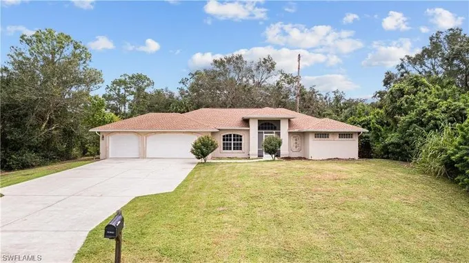 Lehigh Acres, Lee County, FL House for sale Property ID: 418011272