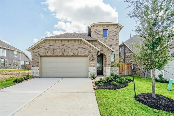 2031 Woodgate Ln, Tomball, TX 77375 for Sale