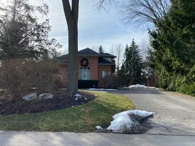 Hamilton Dr for Sale
