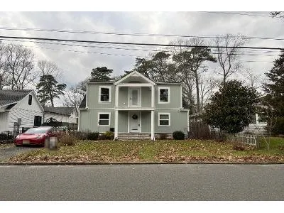 Cedar Ave for Sale
