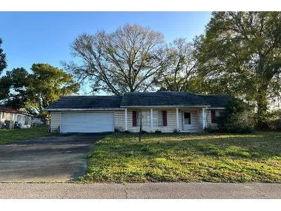 Elwood St for Sale