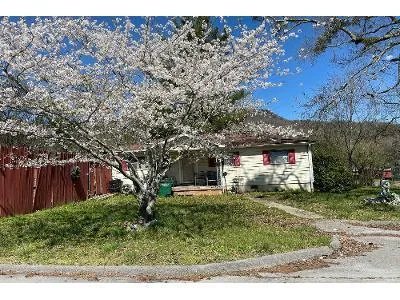 3rd St for Sale