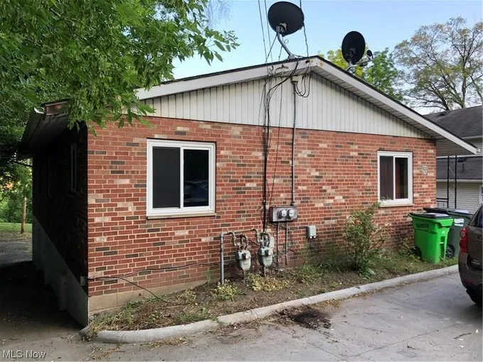Barberton, Summit County, OH House for sale Property ID: 416937751