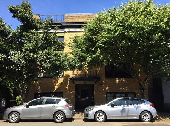 Mc Kinney Apartments - 2125 NW Glisan St - Portland, OR Apartments for Rent