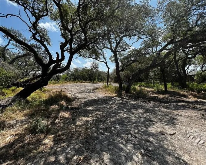 1214 N Gagon St, Rockport, TX 78382 for Sale