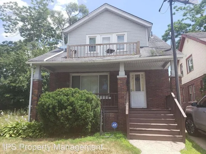 15832 Cherrylawn St - 15832 Cherrylawn St. Unit 1 (lower)  15832 Cherrylawn St for Sale