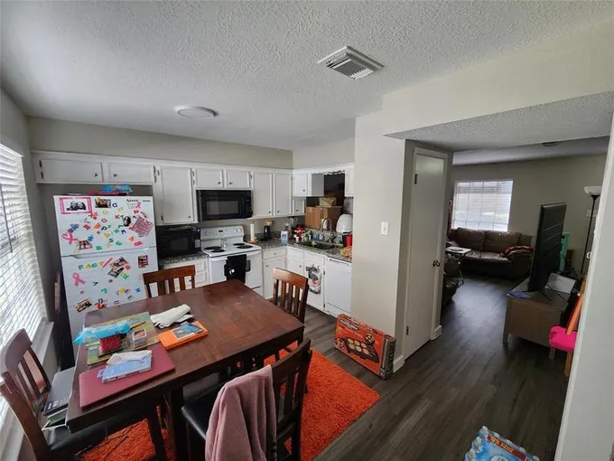 517 5th St 4, HUMBLE, TX 77338 for Sale