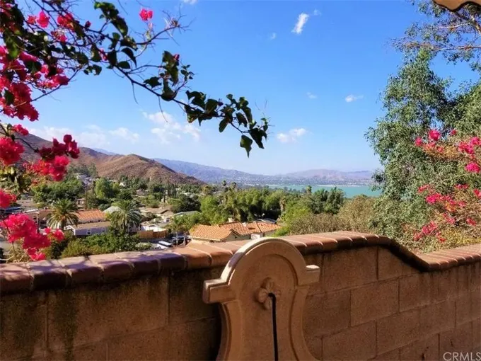 33450 Mitchell Dr, Lake Elsinore, CA 92530  MLS# SW18247415 for Sale