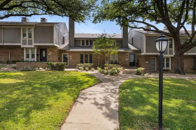 7616 Riverbrook Dr #24, Dallas, TX 75230 for Sale