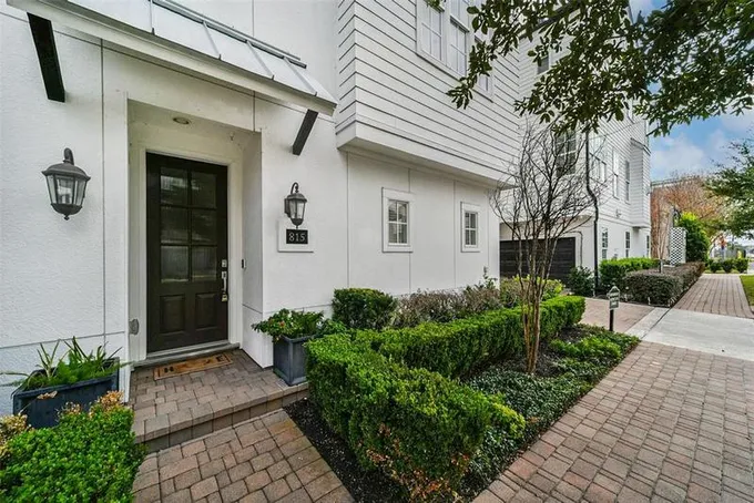 815 Paige St, Houston, TX 77003 for Rent