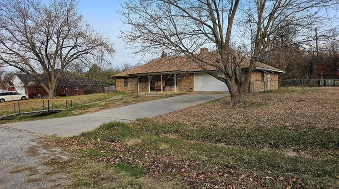 400 W Fraser St, Leonard, TX 75452 - MLS 20489766 for Sale