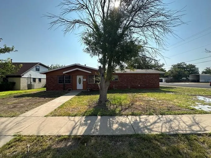207 S Seals, Fort Stockton, TX 79739 for Sale