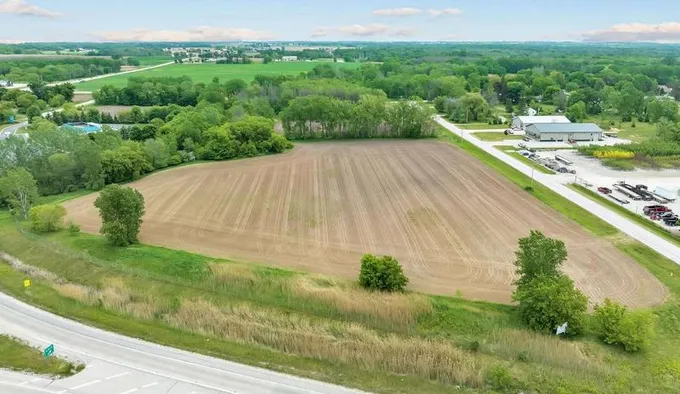 Champeau Rd, Green Bay, WI 54311 - MLS 50279186 for Sale