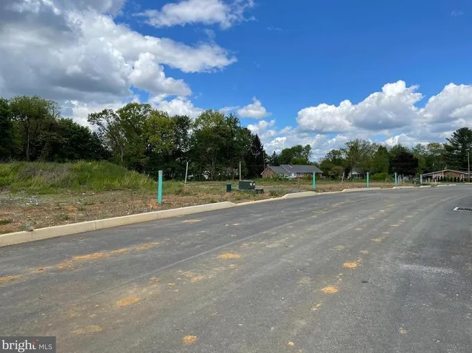 Lot 21 Locust Rd, Camp Hill, PA 17011 - MLS PACB2022682 for Sale
