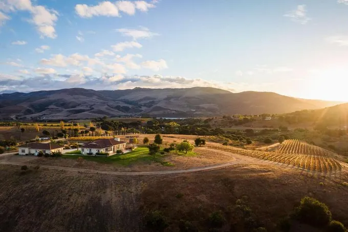 7253 Santos Road, LOMPOC, CA 93436  610835722 for Sale