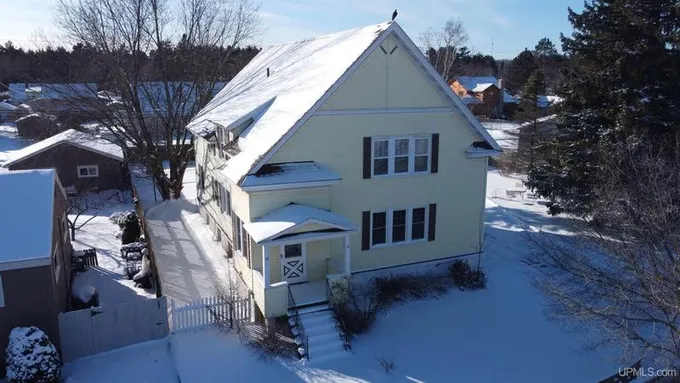 259 N Pine, Gwinn, MI 49841  618905008 for Sale