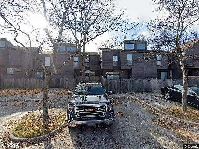 Glenbrook, MILWAUKEE, WI 53223  620934687 for Sale