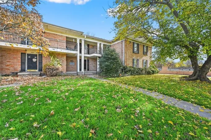 5065 Ridglea Ln #1012, Fort Worth, TX 76116 for Sale
