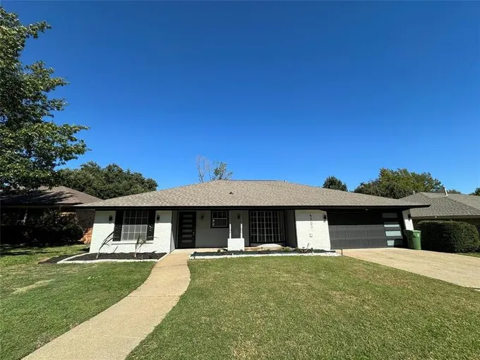 4707 Bonneville Dr, Arlington, TX 76016 for Sale