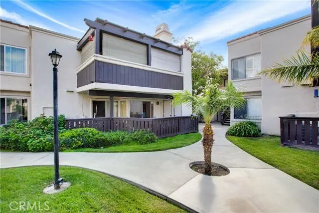 1925 W Houston 1, Fullerton CA 92833 for Sale