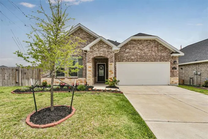 8403 Delta Down Dr, Fulshear, TX 77441 for Rent