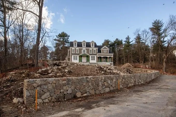 35 Shuttleworth, Dedham, MA 02026 - MLS 73177003 for Sale