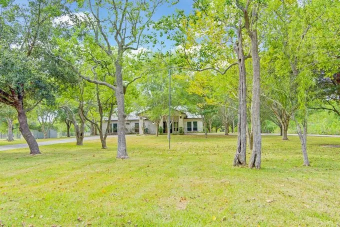 10811 N Humble Camp Rd, Texas City, TX 77539 for Sale