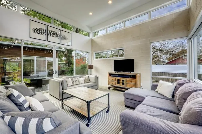 919 Cardinal Ln #1, Austin, TX 78704 for Rent