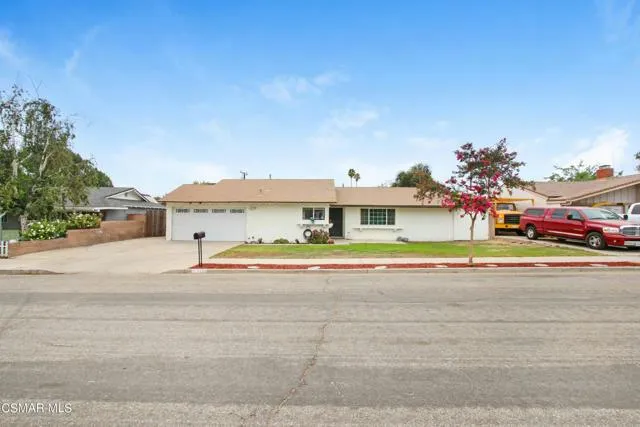 3934 RUSS CT, Simi Valley, CA 93063 Single Family Residence For Sale  MLS# 221004111