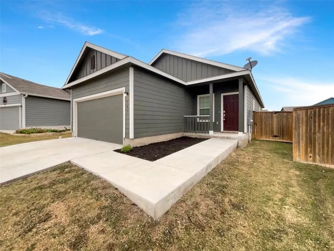 869 Circle Way Unit 3I, Jarrell, TX 76537  MLS# 1040235 for Sale