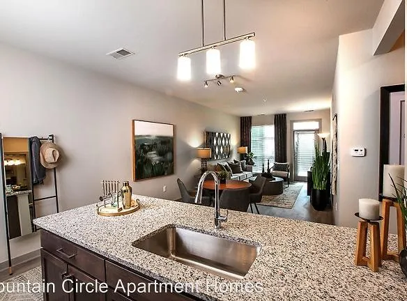 3500 - 3570 Fountain Circle Apartments - 3500 3570 Fountain Circle - Auburn Hills, MI Apartments for Rent