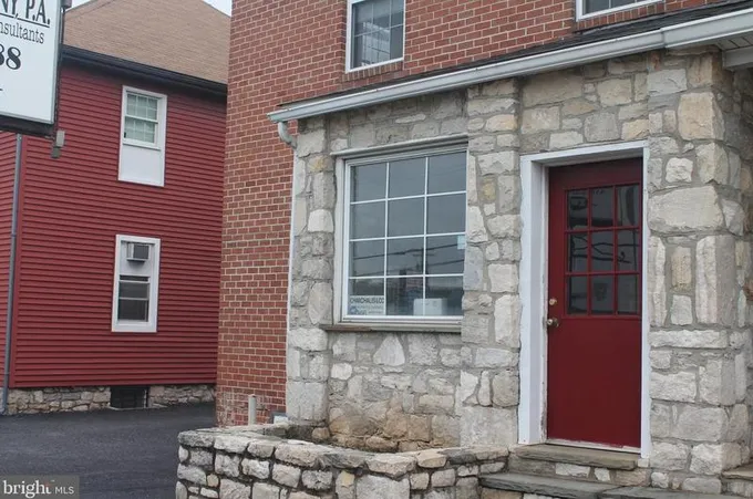 2065 York Rd, Lutherville Timonium, MD 21093 - MLS MDBC2066752 for Sale