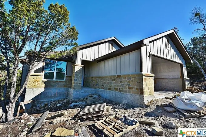 1021 Pinon Pass, Fischer, TX 78623 - MLS 529678 for Sale