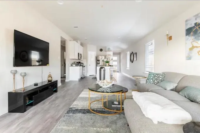 2816 WINGMORE Ln, Houston, TX 77047 for Rent