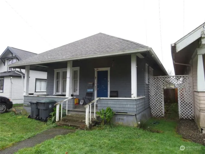 416 EKLUND AVE, Hoquiam, WA 98550 Single Family Residence For Sale  MLS# 2187295