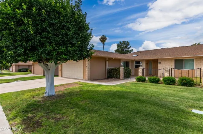 9834 N Balboa Dr, Sun City, AZ 85351 - MLS 6618588 for Sale