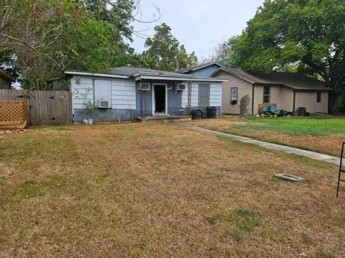 1411 W 5th St, Freeport, TX 77541 - MLS 61598580 for Sale