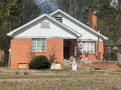 W Cherry St for Sale