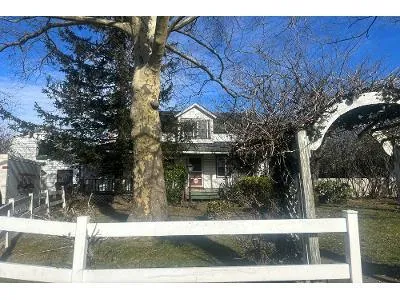 Main St for Sale