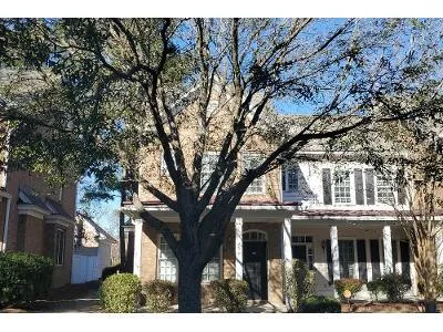 Long Pointe Ln for Sale