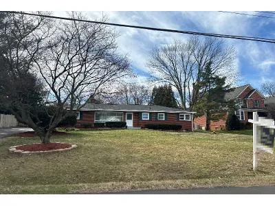 Weir St for Sale