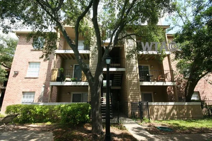 Military, Police, Fire, Seniors, Teachers and Major Employer Discounts Here!  12474 STARCREST for Sale
