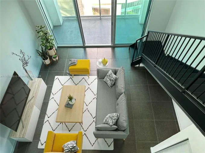 300 S BISCAYNE BLVD # LOFT, Miami, FL 33131 Condominium For Sale  MLS# A11450580