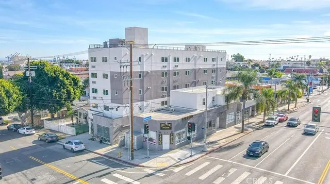 400 S Gaffey St, San Pedro, CA 90731 - MLS DW23224295 for Sale