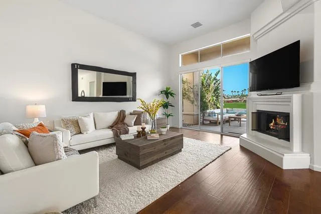 220 Tomahawk, Palm Desert CA 92211 for Sale