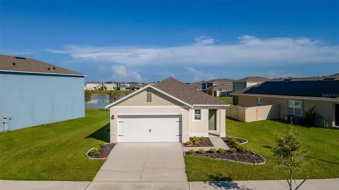 827 BROOKLET DR, DAVENPORT, FL 33837 Single Family Residence For Sale  MLS# O6136285