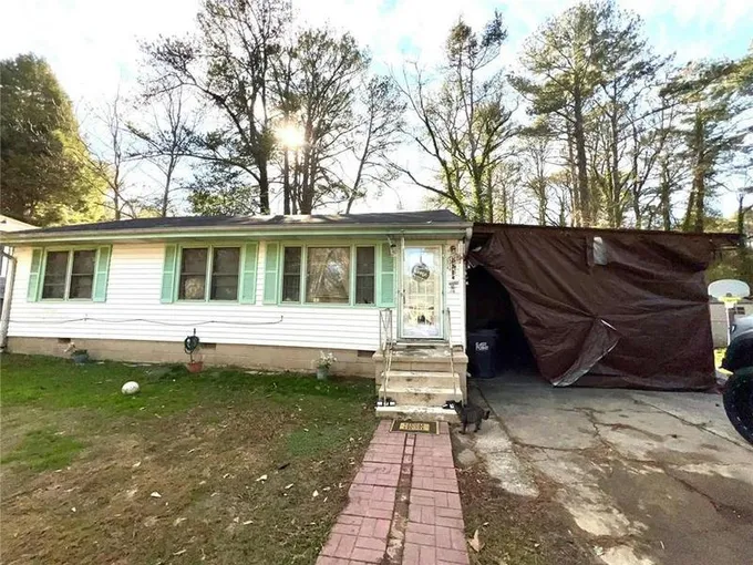 2524 OLD COLONY RD, East Point, GA 30344 Single Family Residence For Sale  MLS# 7322925