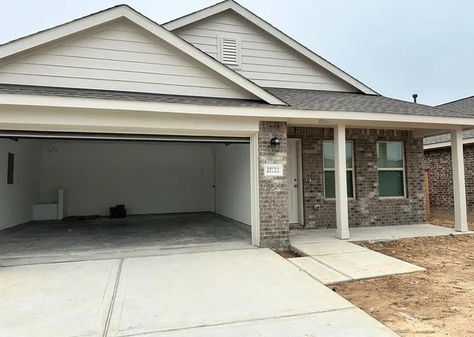 21722 Piscinola Ln, New Caney, TX 77357 - MLS 96689094 for Sale