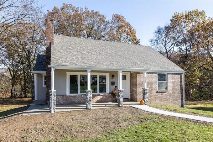 Munhall, Allegheny County, PA House for sale Property ID: 418195904